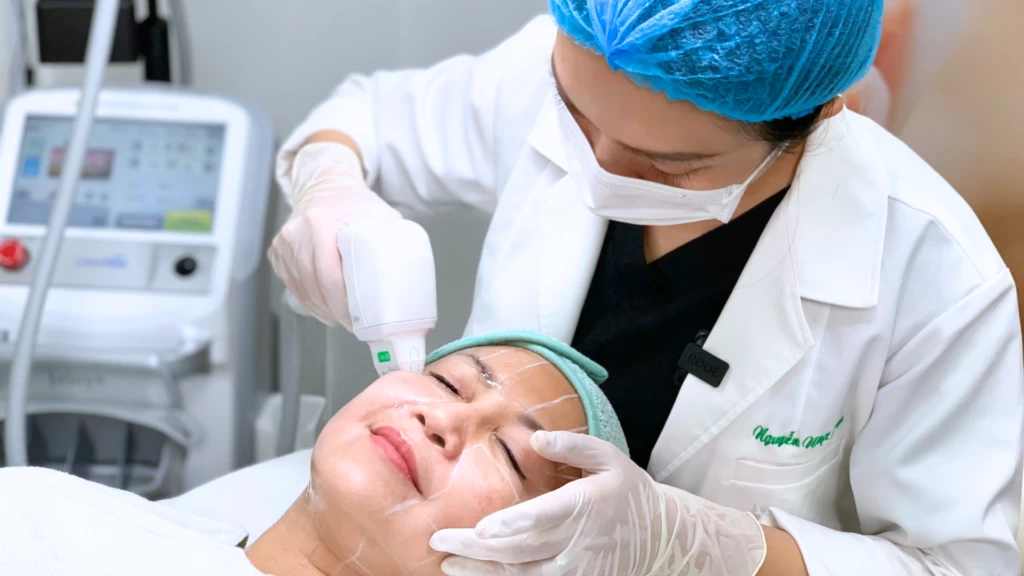 Nâng cơ trẻ hóa